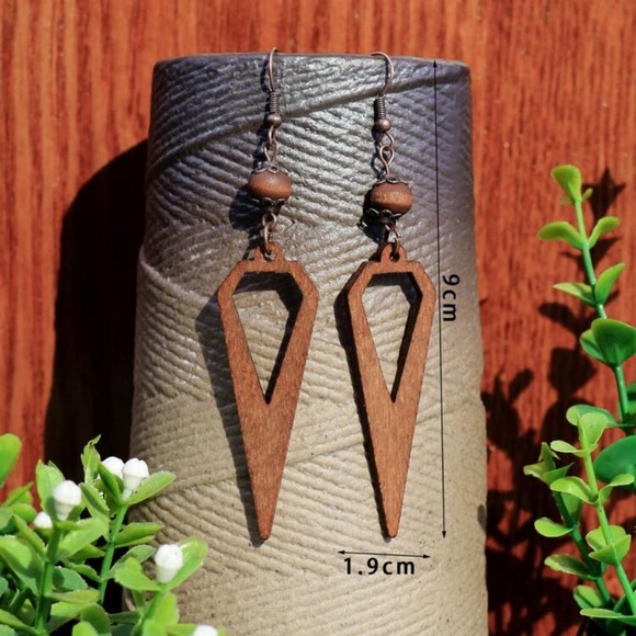 New Handmade Wooden Coffee Brown Geo Decor Woman’s Drop Earrings - Picture 3 of 6